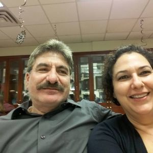 Meet your Posher, Themi